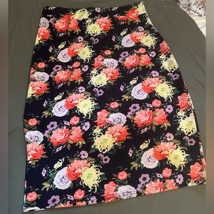 Floral Midi skirt